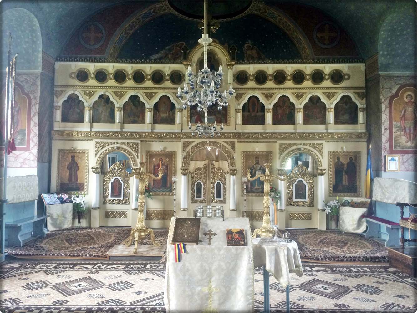 Iconostasul Bisericii-Vedere centrală
